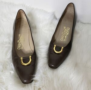 RARE Vintage Salvatore Ferragamo Couture Gancini Shoes Heels Low Walking Comfort